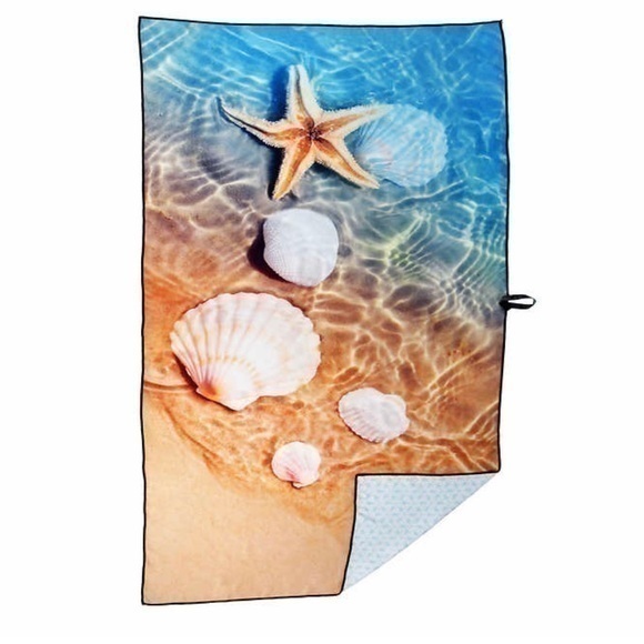Whitley Willows Microfiber Printed Beach Towel - Shells - Picture 1 of 5